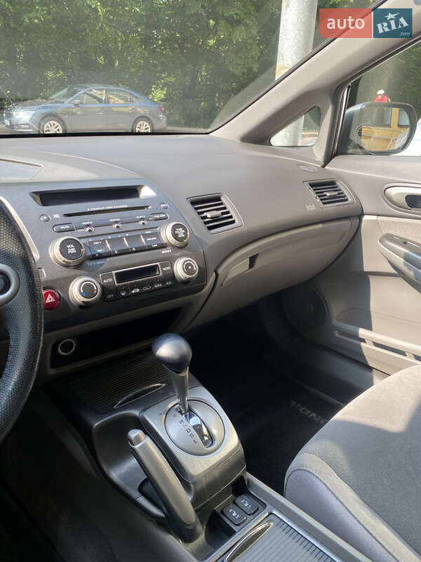 Седан Honda Civic 2007 в Львові