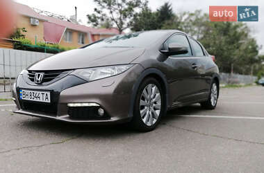Хэтчбек Honda Civic 2012 в Одессе