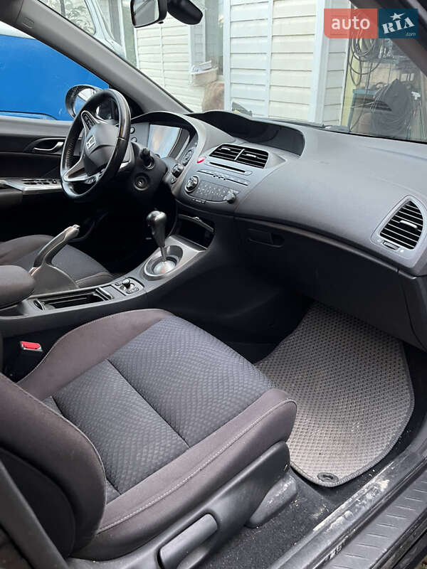 Хэтчбек Honda Civic 2010 в Жмеринке