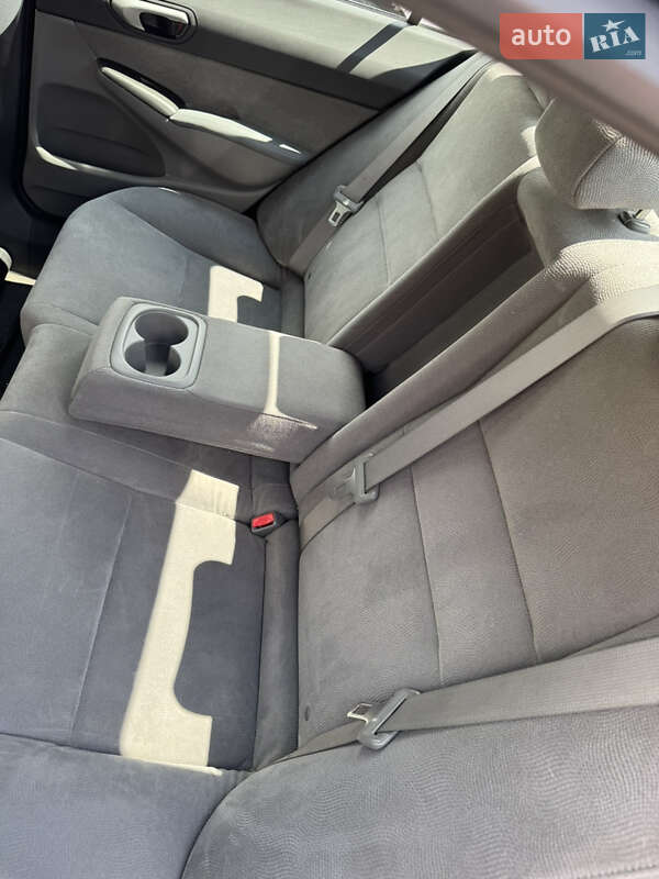 Седан Honda Civic 2007 в Киеве