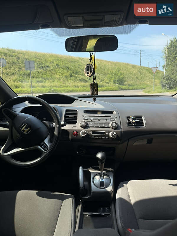 Седан Honda Civic 2008 в Львові