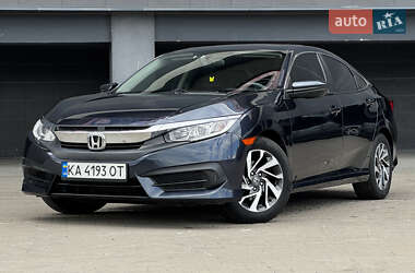 Седан Honda Civic 2016 в Киеве