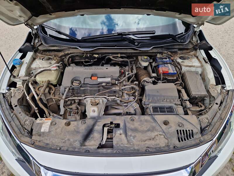 Купе Honda Civic 2016 в Дніпрі