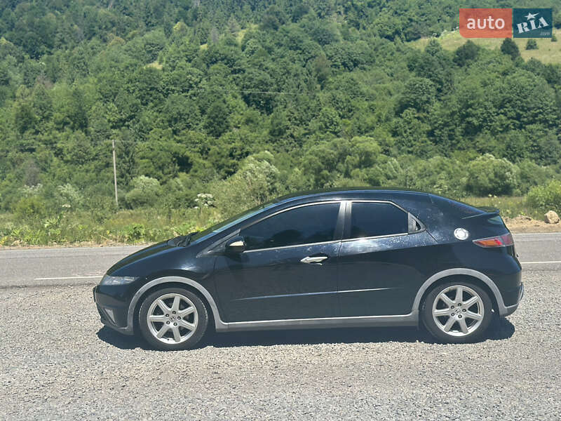 Хетчбек Honda Civic 2007 в Києві