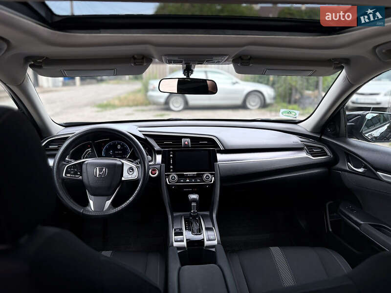 Седан Honda Civic 2017 в Запоріжжі