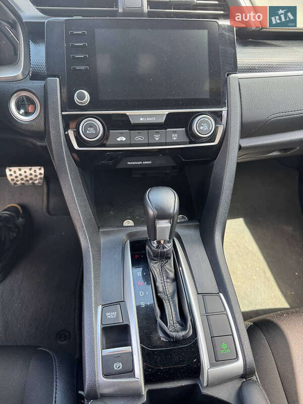 Седан Honda Civic 2019 в Киеве