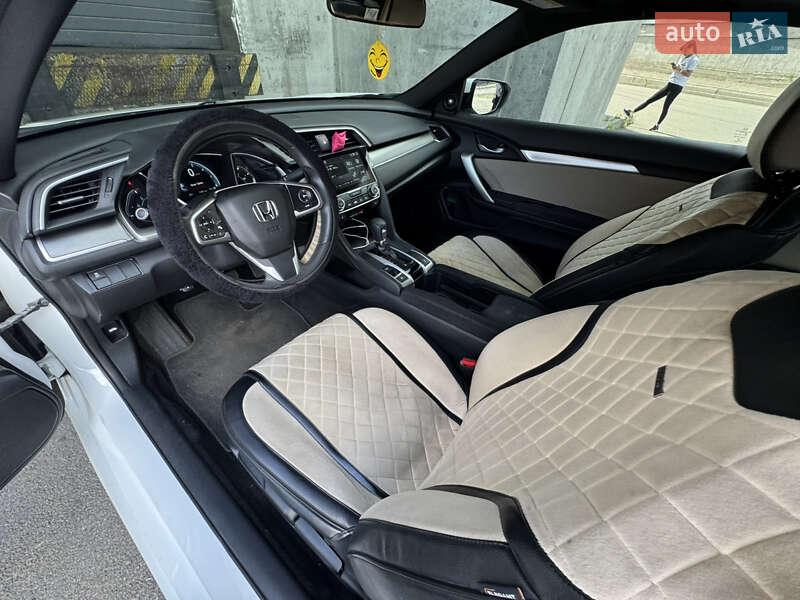 Купе Honda Civic 2016 в Киеве
