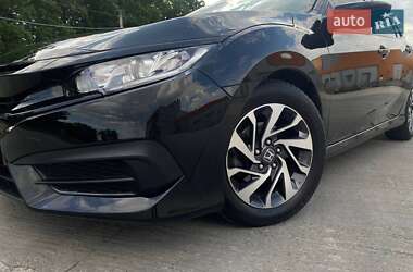 Седан Honda Civic 2016 в 
