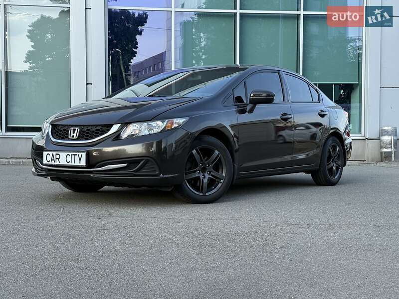 Седан Honda Civic 2014 в Киеве