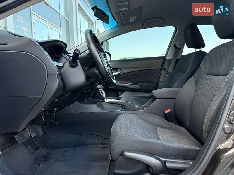Седан Honda Civic 2014 в Киеве