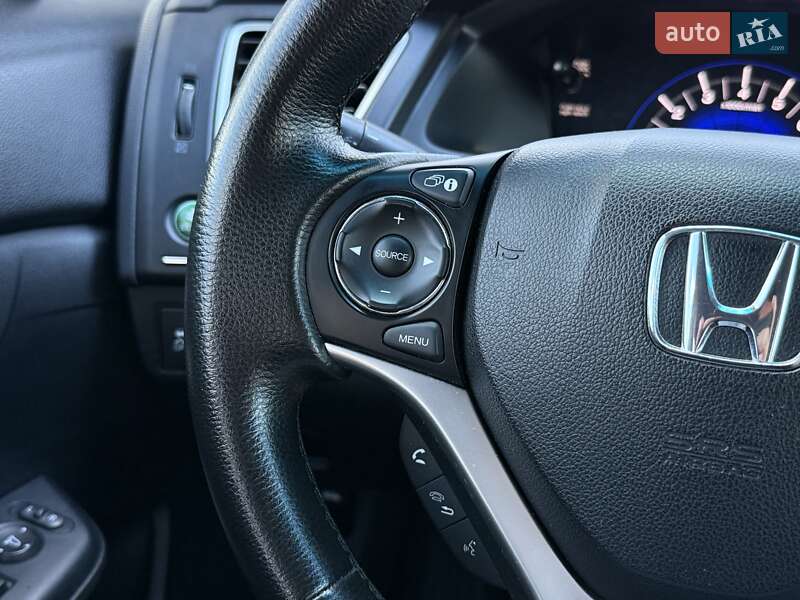 Седан Honda Civic 2014 в Киеве