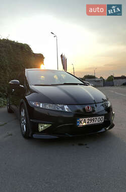 Хетчбек Honda Civic 2006 в Києві
