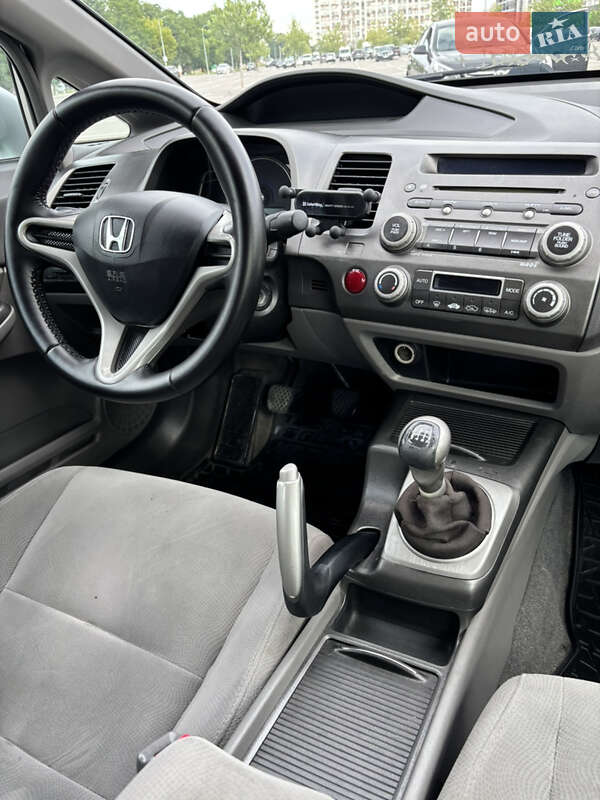 Седан Honda Civic 2008 в Киеве