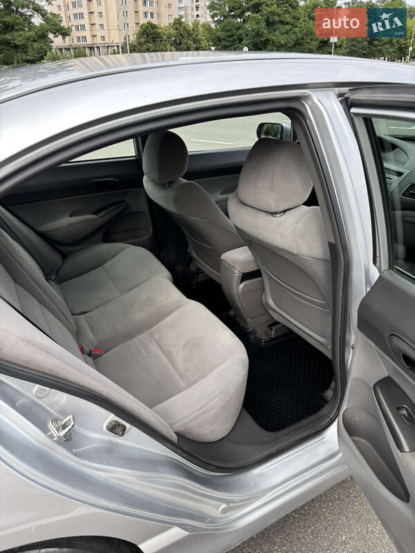 Седан Honda Civic 2008 в Киеве
