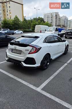 Хэтчбек Honda Civic 2016 в 