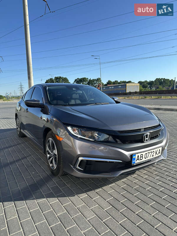 Седан Honda Civic 2019 в 