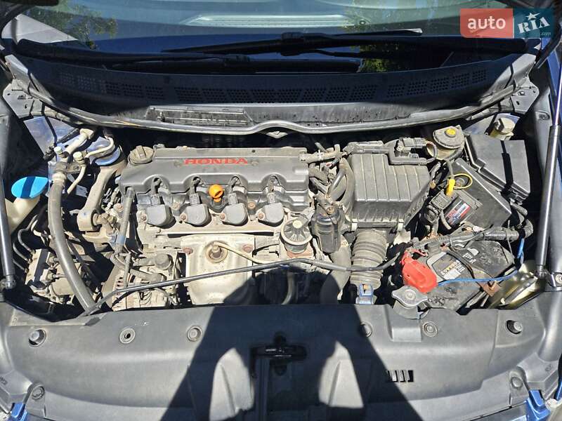 Седан Honda Civic 2008 в Ирпене