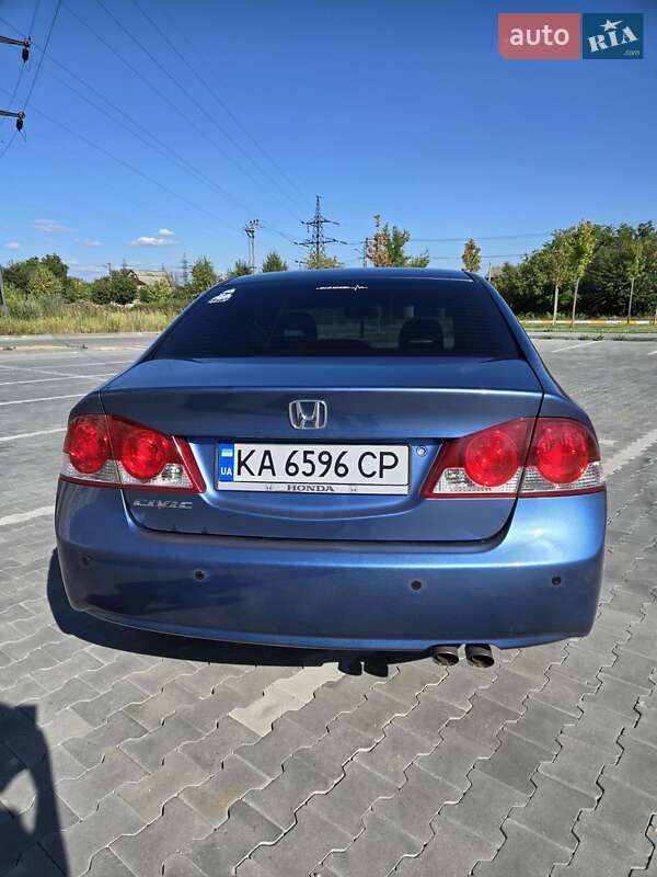 Седан Honda Civic 2008 в Ирпене