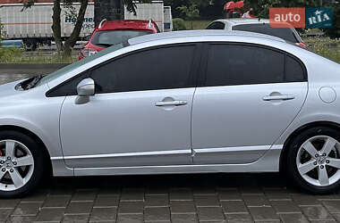Седан Honda Civic 2006 в 