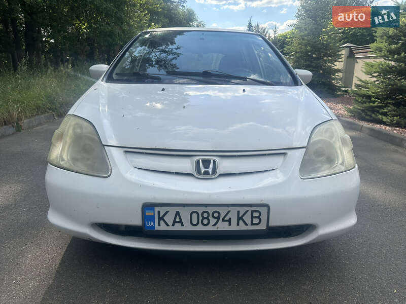 Хэтчбек Honda Civic 2001 в 