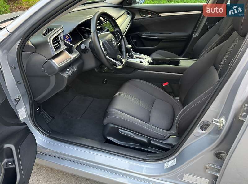 Седан Honda Civic 2018 в Киеве
