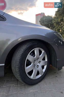 Седан Honda Civic 2011 в 