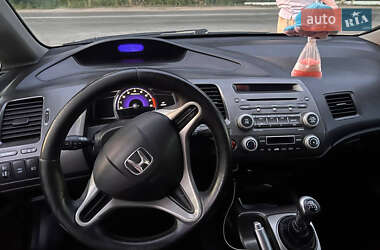 Седан Honda Civic 2011 в 