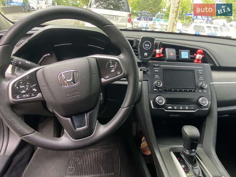 Седан Honda Civic 2019 в Львові