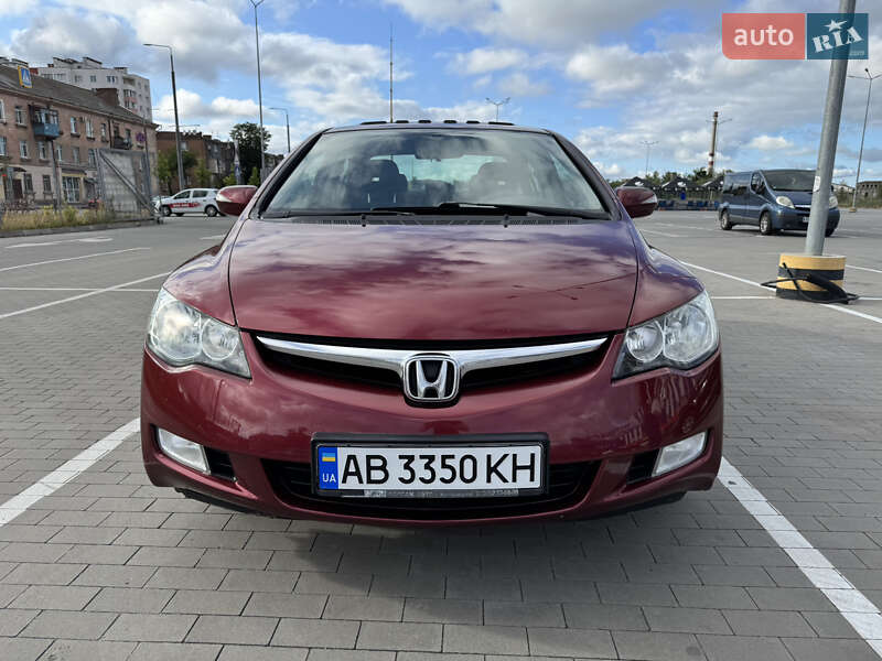 Седан Honda Civic 2008 в Виннице