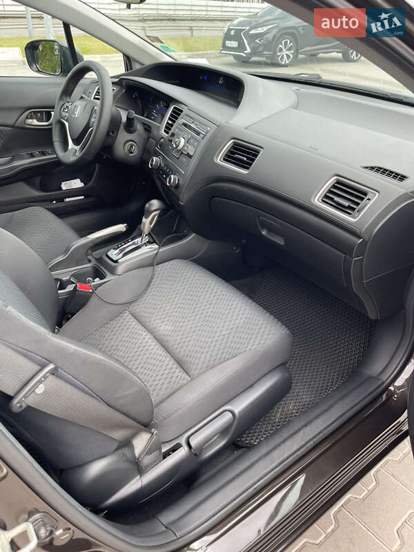 Седан Honda Civic 2014 в Києві