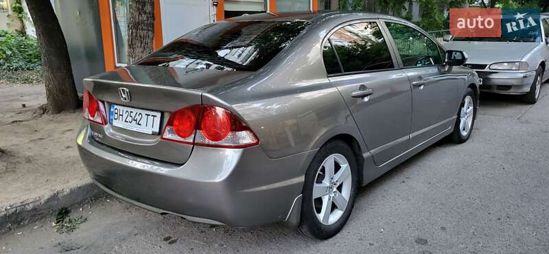 Седан Honda Civic 2008 в Одессе