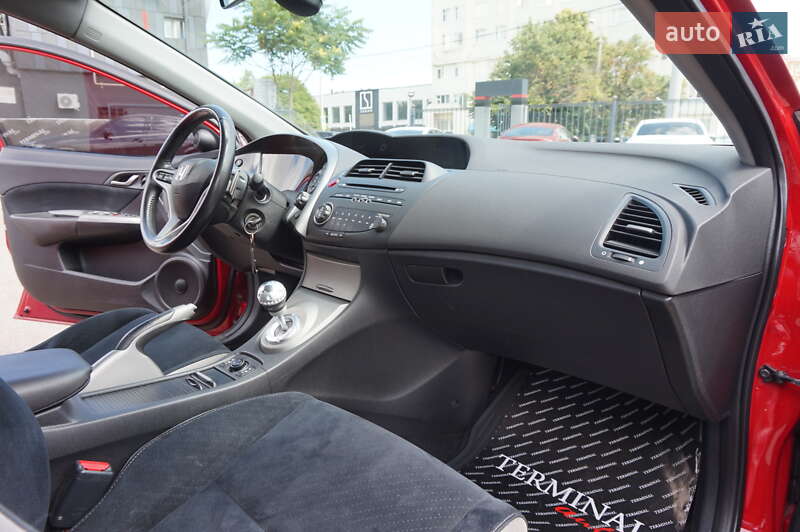 Хэтчбек Honda Civic 2007 в Одессе