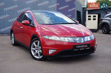 Хэтчбек Honda Civic 2007 в 