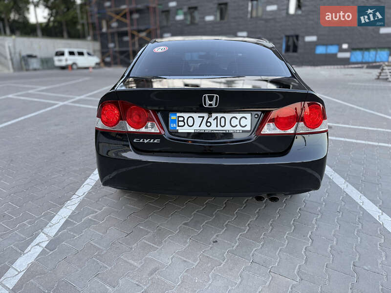 Седан Honda Civic 2007 в Тернополе