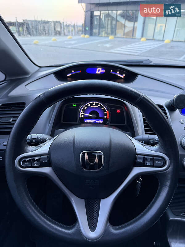Седан Honda Civic 2007 в Тернополе