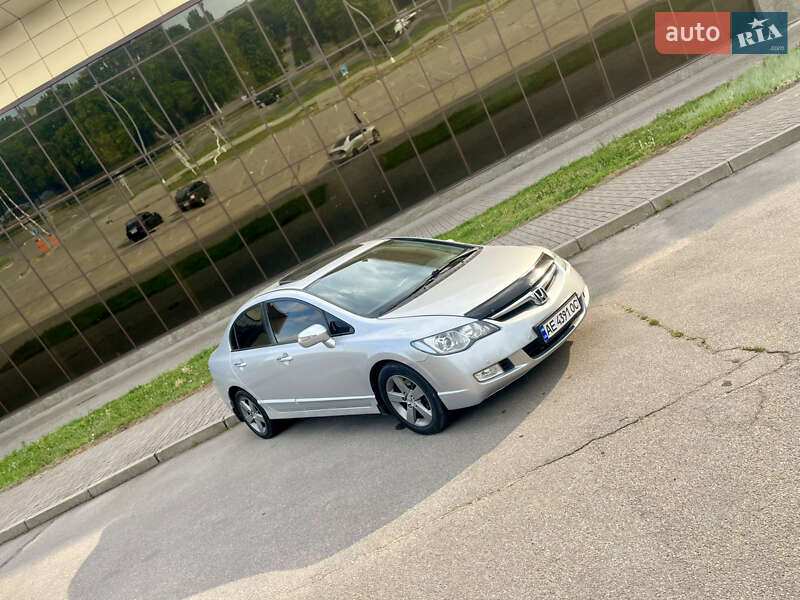 Седан Honda Civic 2008 в Запоріжжі