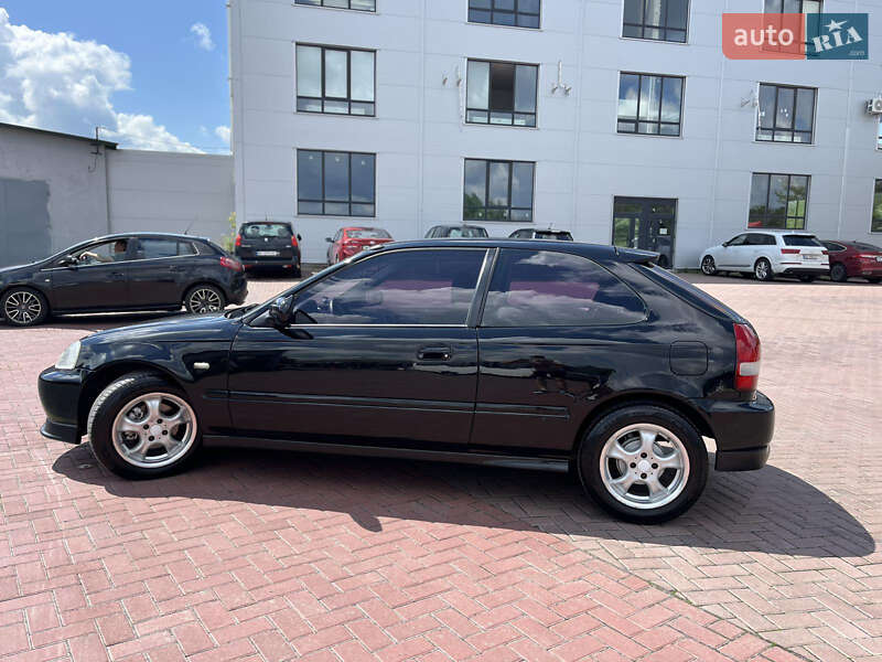 Хэтчбек Honda Civic 1999 в Ровно
