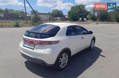 Хэтчбек Honda Civic 2011 в 