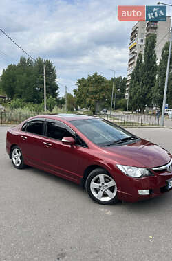 Седан Honda Civic 2006 в Кременчуге