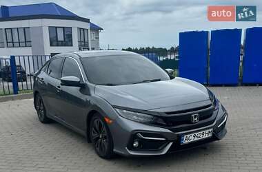 Хэтчбек Honda Civic 2017 в Луцке