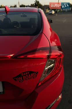 Седан Honda Civic 2016 в 