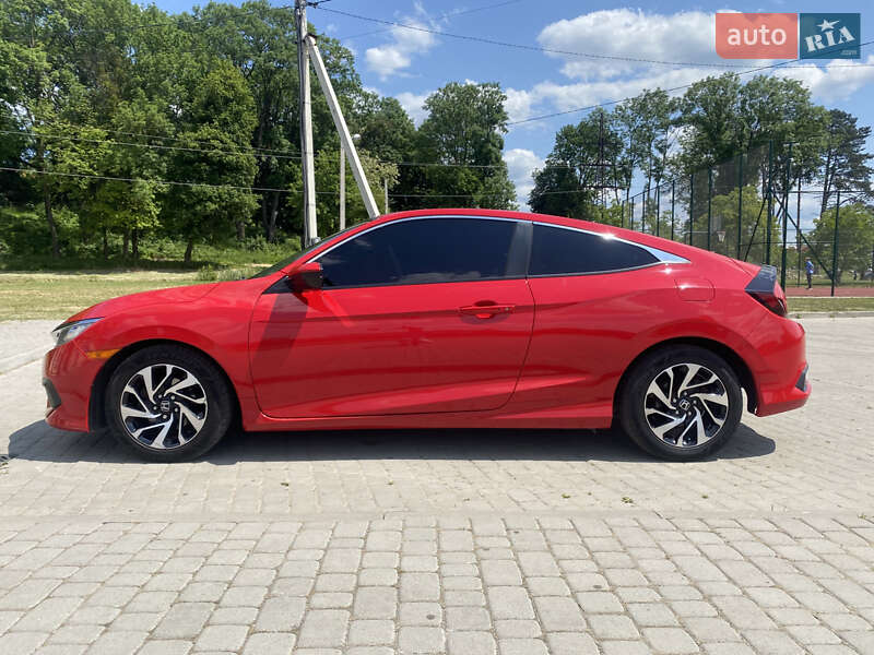 Купе Honda Civic 2016 в Львове