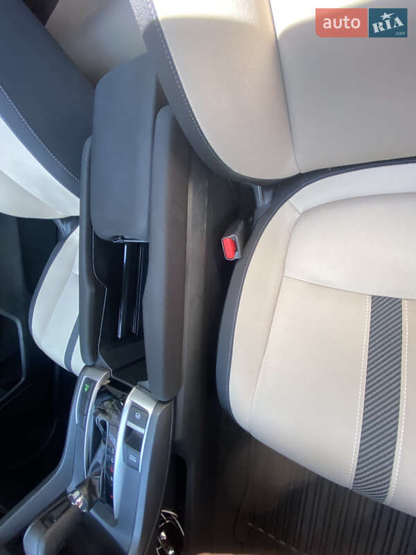 Купе Honda Civic 2016 в Львове