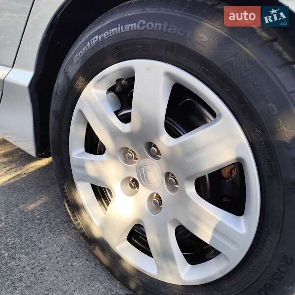 Седан Honda Civic 2011 в Києві