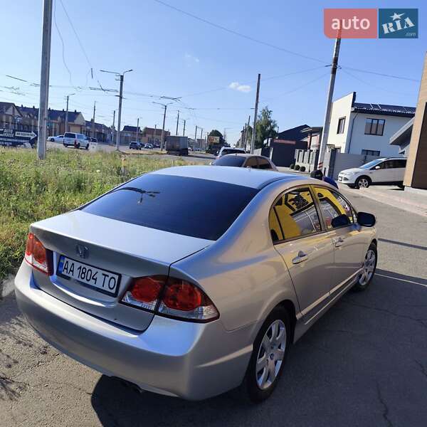 Седан Honda Civic 2011 в Києві