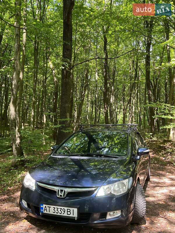 Седан Honda Civic 2008 в Ивано-Франковске