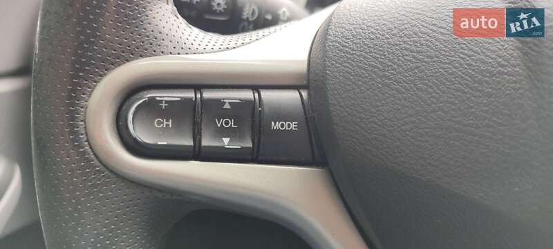 Седан Honda Civic 2006 в Дніпрі