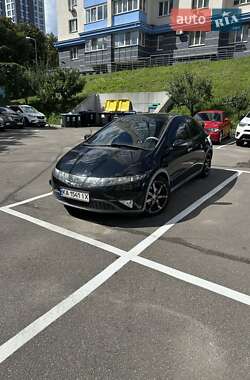 Хэтчбек Honda Civic 2007 в 