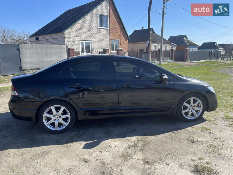 Седан Honda Civic 2006 в Чутовому фото 4 Седан Honda Civic 2006 в Чутовому