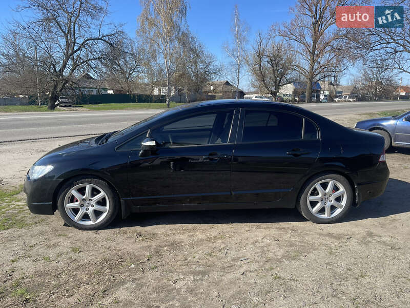 Седан Honda Civic 2006 в Чутовому фото 3 Седан Honda Civic 2006 в Чутовому